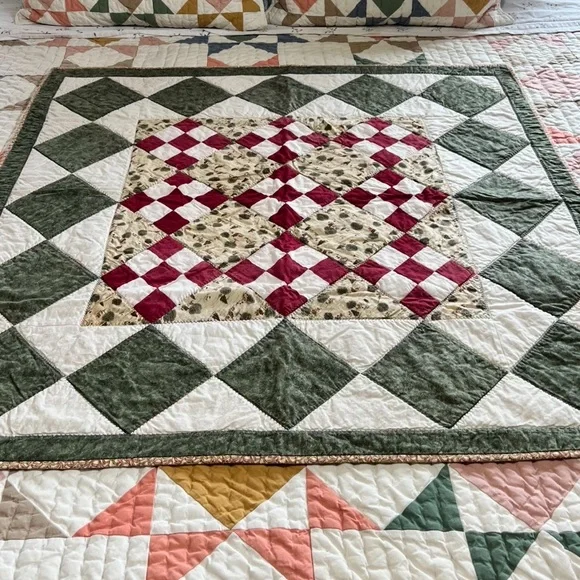 Geometric Patchwork Quilt - Picture 1 of 1
